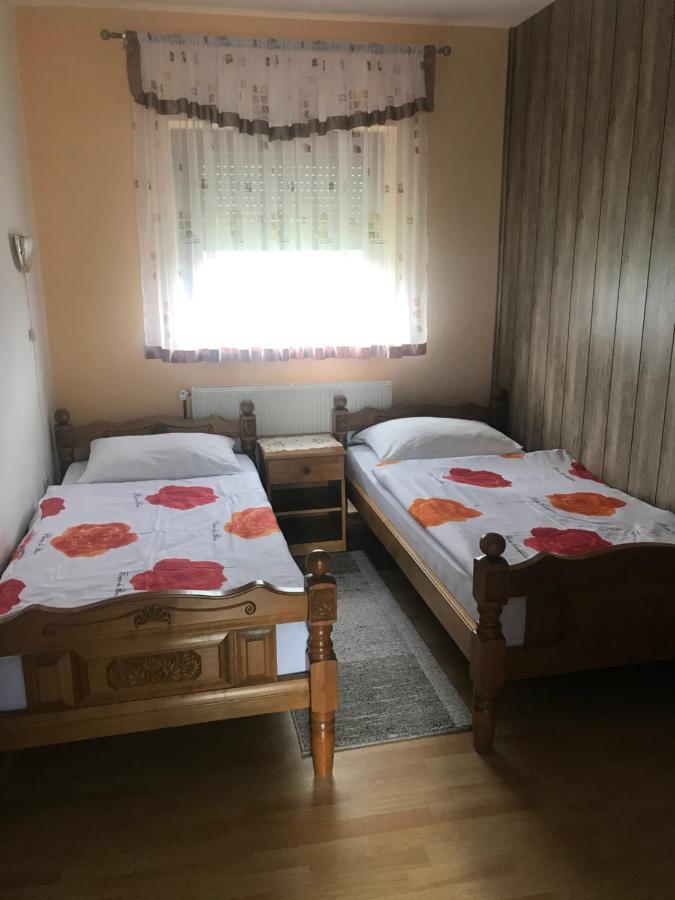 Apartments Renata Guest house