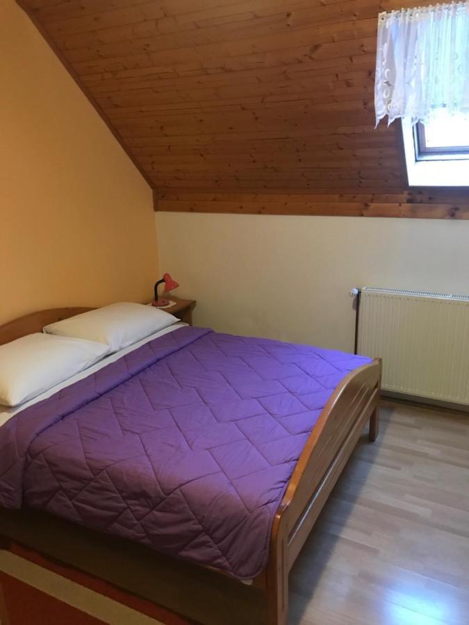 Apartments Renata Guest house