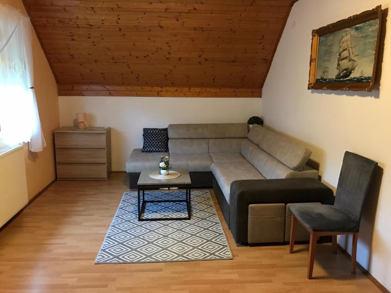 Guest house Apartments Renata