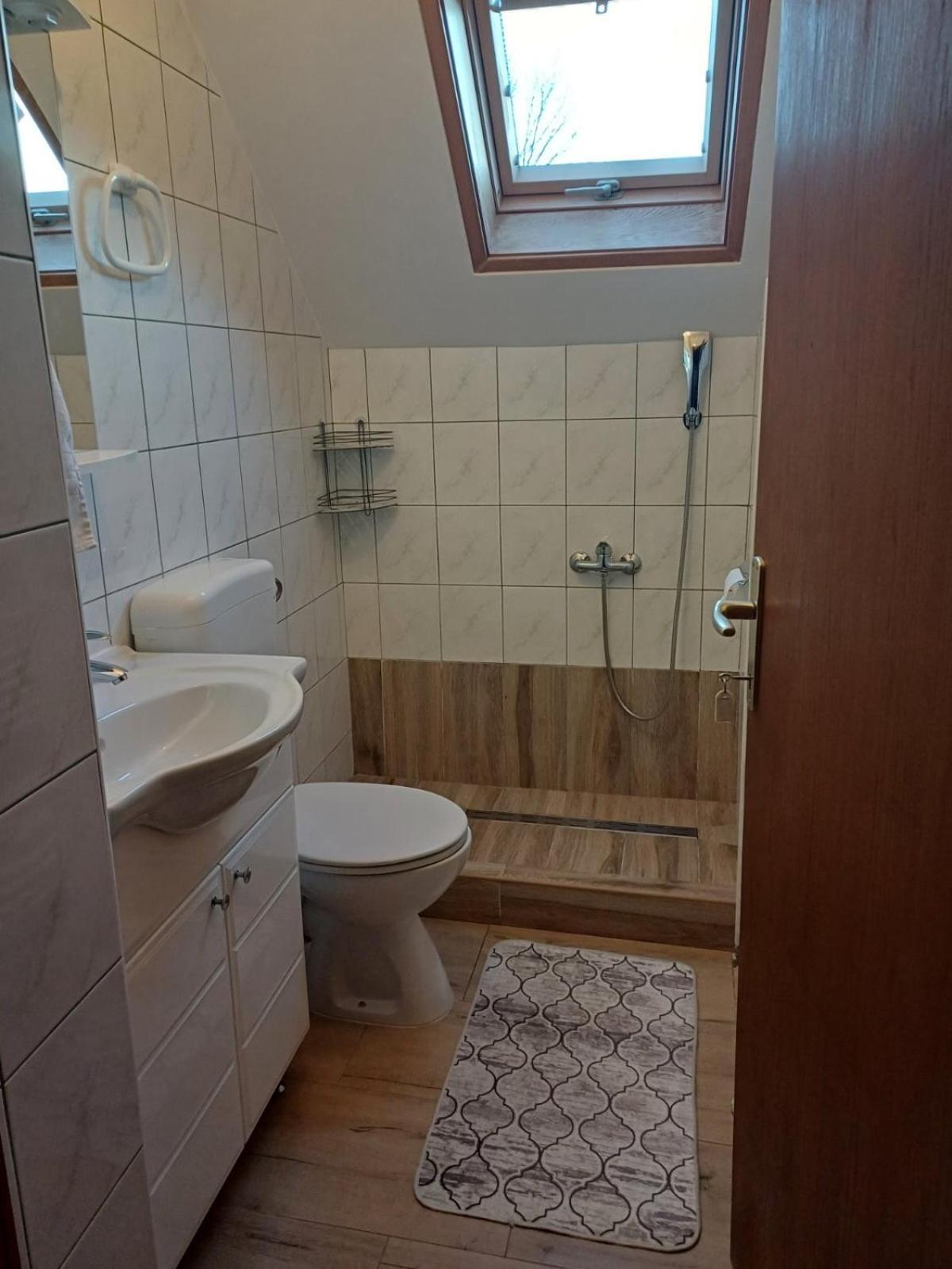 Apartments Renata Guest house