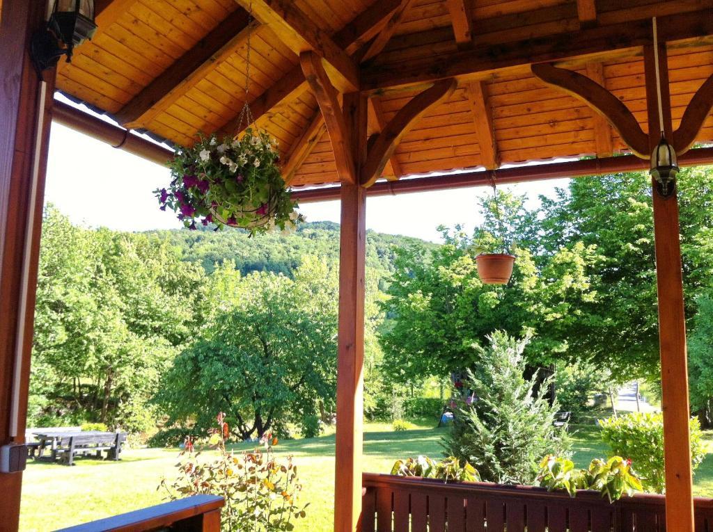 Apartments Renata 3* Smoljanac