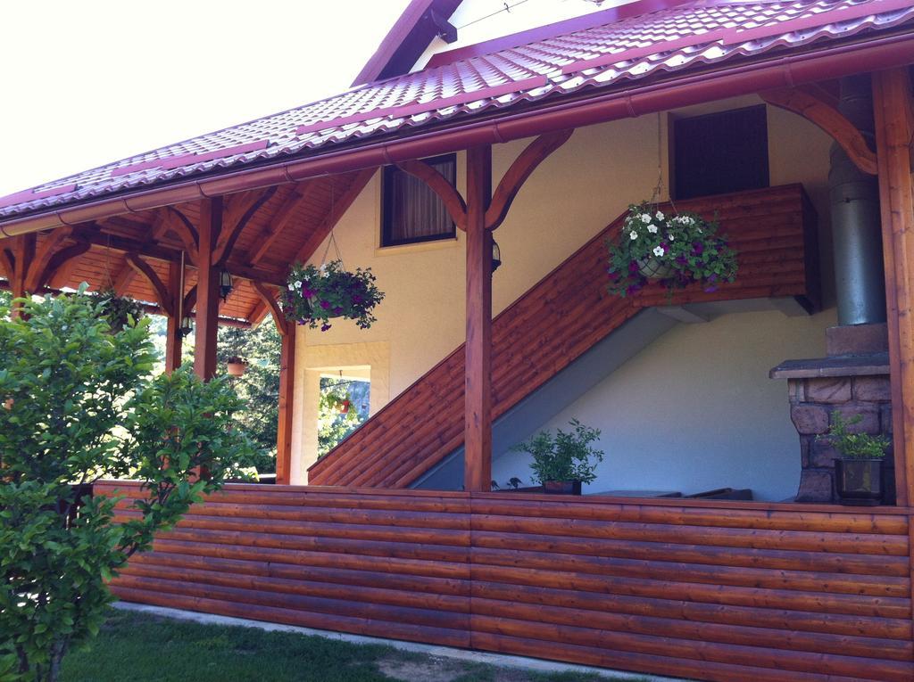 Apartments Renata Guest house