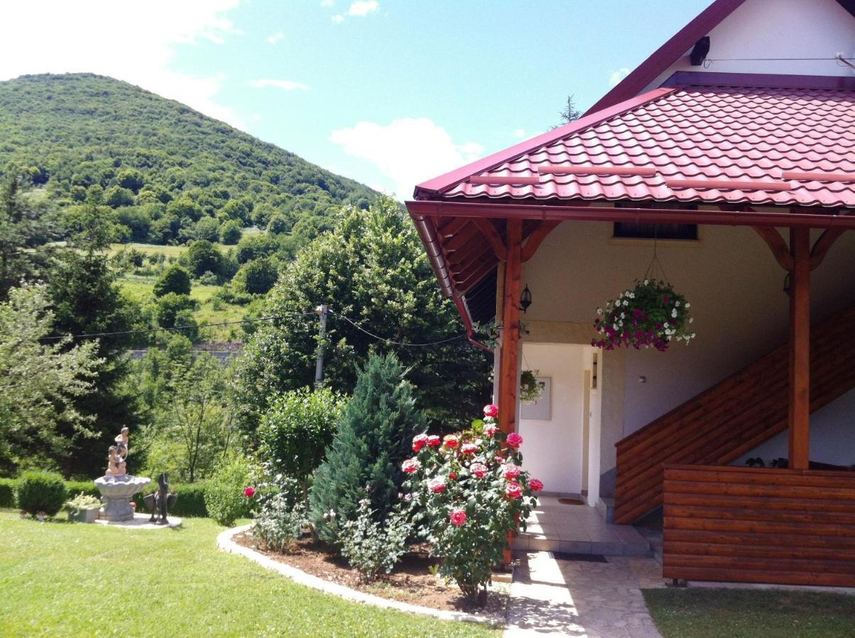 Apartments Renata 3* Smoljanac